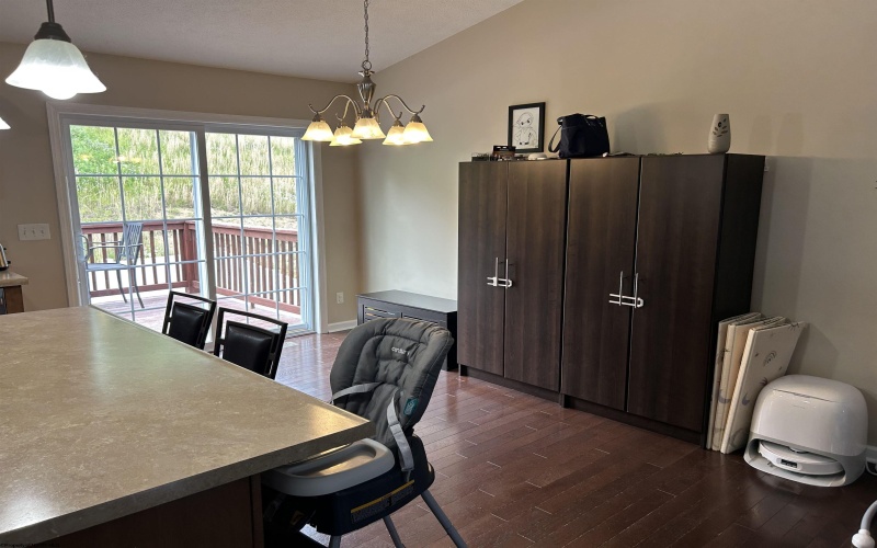 115 Summits Ridge Drive, Morgantown, West Virginia 26508, 3 Bedrooms Bedrooms, 6 Rooms Rooms,2 BathroomsBathrooms,Single Family Detached,For Sale,Summits Ridge,10159912