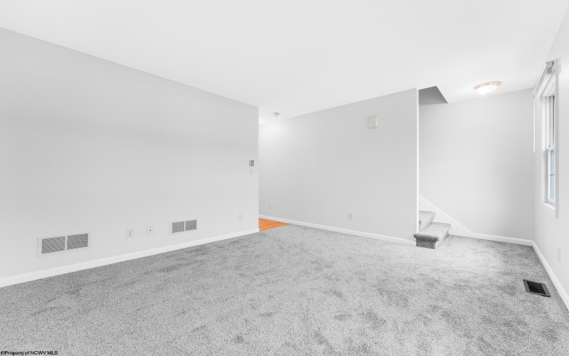 1339 Riddle Avenue, Morgantown, West Virginia 26505, 2 Bedrooms Bedrooms, 5 Rooms Rooms,2 BathroomsBathrooms,Single Family Attached,For Sale,Riddle,10159909