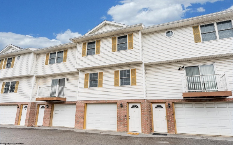 1339 Riddle Avenue, Morgantown, West Virginia 26505, 2 Bedrooms Bedrooms, 5 Rooms Rooms,2 BathroomsBathrooms,Single Family Attached,For Sale,Riddle,10159909