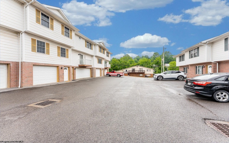 1339 Riddle Avenue, Morgantown, West Virginia 26505, 2 Bedrooms Bedrooms, 5 Rooms Rooms,2 BathroomsBathrooms,Single Family Attached,For Sale,Riddle,10159909