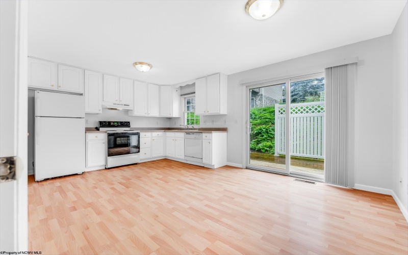 1339 Riddle Avenue, Morgantown, West Virginia 26505, 2 Bedrooms Bedrooms, 5 Rooms Rooms,2 BathroomsBathrooms,Single Family Attached,For Sale,Riddle,10159909