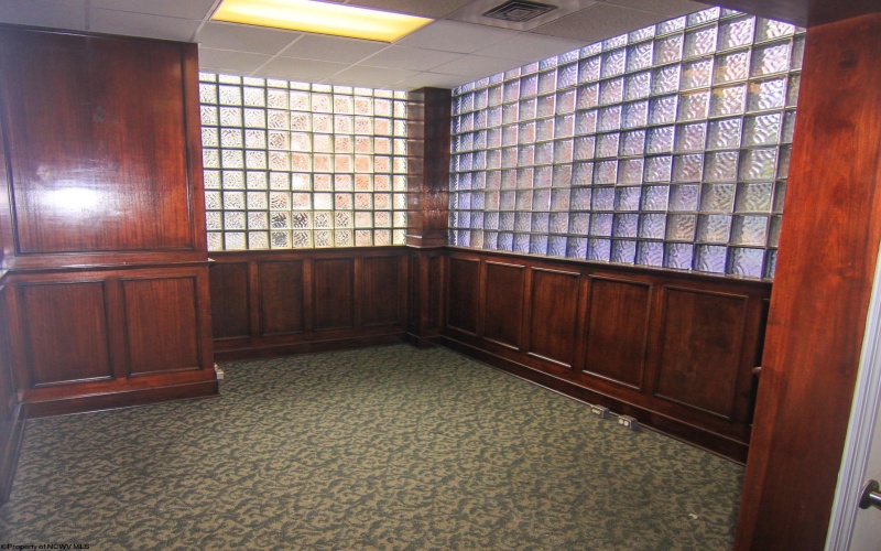 50 Clay Street, Morgantown, West Virginia 26501, ,Commercial/industrial,For Lease,Clay,10159910