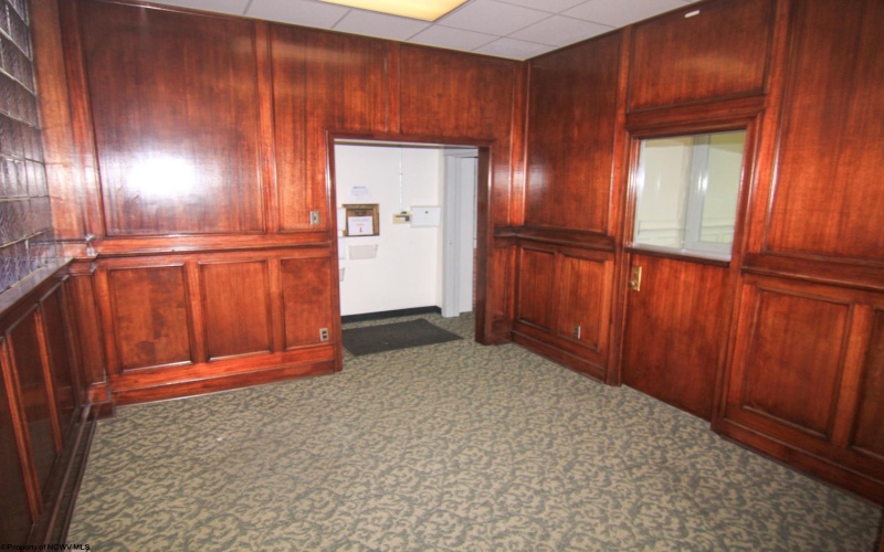 50 Clay Street, Morgantown, West Virginia 26501, ,Commercial/industrial,For Lease,Clay,10159910