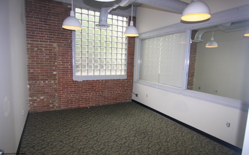 50 Clay Street, Morgantown, West Virginia 26501, ,Commercial/industrial,For Lease,Clay,10159910