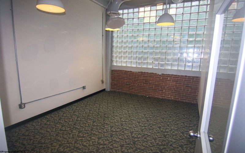 50 Clay Street, Morgantown, West Virginia 26501, ,Commercial/industrial,For Lease,Clay,10159910