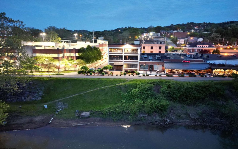 50 Clay Street, Morgantown, West Virginia 26501, ,Commercial/industrial,For Lease,Clay,10159910