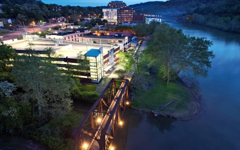 50 Clay Street, Morgantown, West Virginia 26501, ,Commercial/industrial,For Lease,Clay,10159910