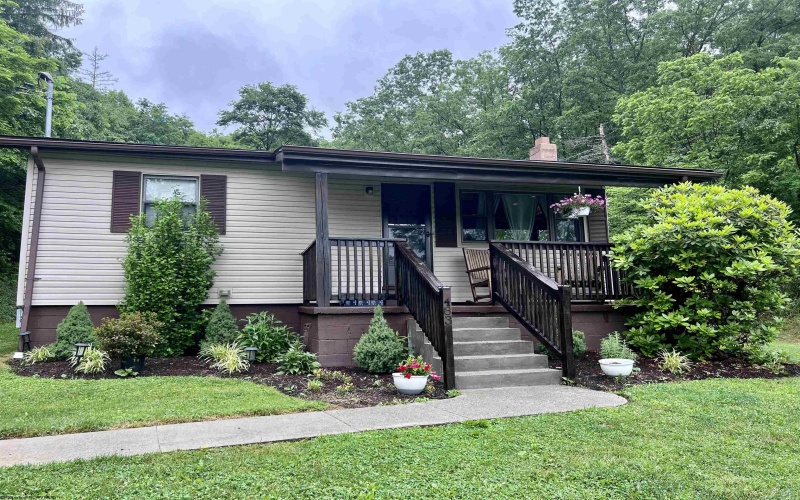 483 Files Creek Road, Beverly, West Virginia 26253, 2 Bedrooms Bedrooms, 5 Rooms Rooms,1 BathroomBathrooms,Single Family Detached,For Sale,Files Creek,10159911