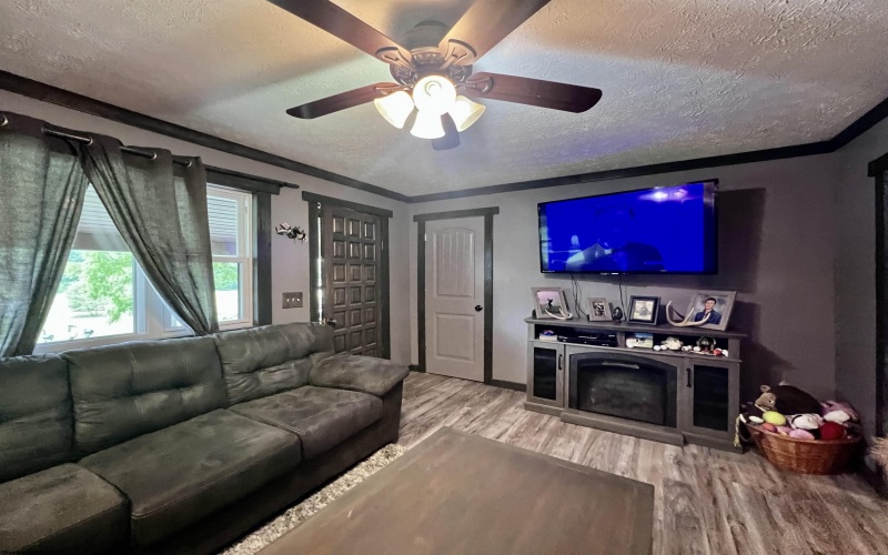 483 Files Creek Road, Beverly, West Virginia 26253, 2 Bedrooms Bedrooms, 5 Rooms Rooms,1 BathroomBathrooms,Single Family Detached,For Sale,Files Creek,10159911