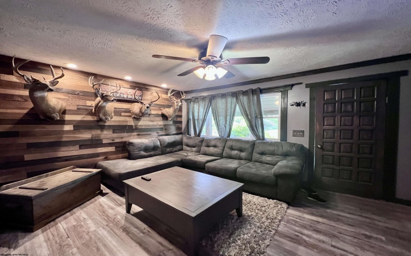 483 Files Creek Road, Beverly, West Virginia 26253, 2 Bedrooms Bedrooms, 5 Rooms Rooms,1 BathroomBathrooms,Single Family Detached,For Sale,Files Creek,10159911