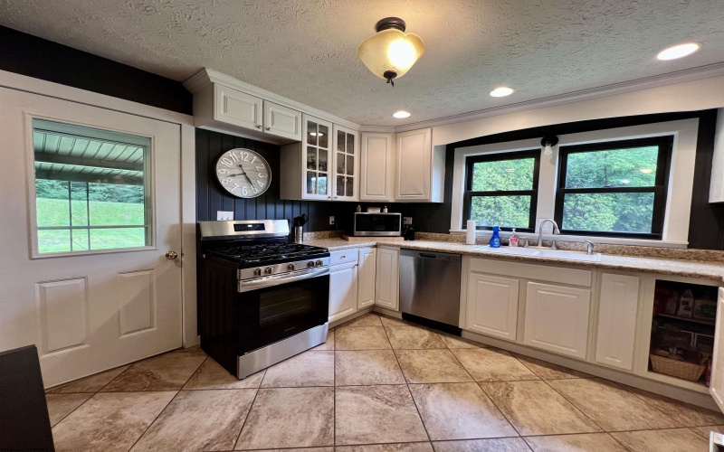 483 Files Creek Road, Beverly, West Virginia 26253, 2 Bedrooms Bedrooms, 5 Rooms Rooms,1 BathroomBathrooms,Single Family Detached,For Sale,Files Creek,10159911