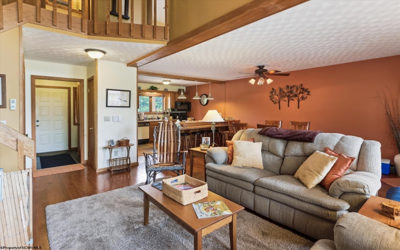 26 Deerfield Court, Davis, West Virginia 26260, 2 Bedrooms Bedrooms, 5 Rooms Rooms,2 BathroomsBathrooms,Single Family Attached,For Sale,Deerfield,10159914