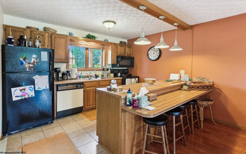 26 Deerfield Court, Davis, West Virginia 26260, 2 Bedrooms Bedrooms, 5 Rooms Rooms,2 BathroomsBathrooms,Single Family Attached,For Sale,Deerfield,10159914
