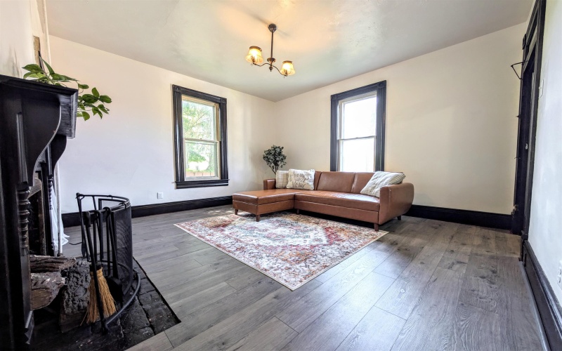 92 High Street, Philippi, West Virginia 26416-1115, 3 Bedrooms Bedrooms, 10 Rooms Rooms,2 BathroomsBathrooms,Single Family Detached,For Sale,High,10159918