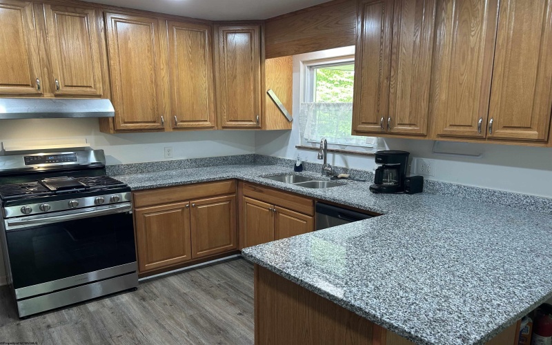 1620 Buckhannon Avenue, Morgantown, West Virginia 26508, 3 Bedrooms Bedrooms, 11 Rooms Rooms,2 BathroomsBathrooms,Single Family Detached,For Sale,Buckhannon,10159920
