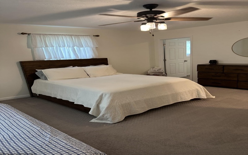 308 Files Creek Road, Beverly, West Virginia 26253-4698, 3 Bedrooms Bedrooms, 8 Rooms Rooms,2 BathroomsBathrooms,Single Family Detached,For Sale,Files Creek,10159917
