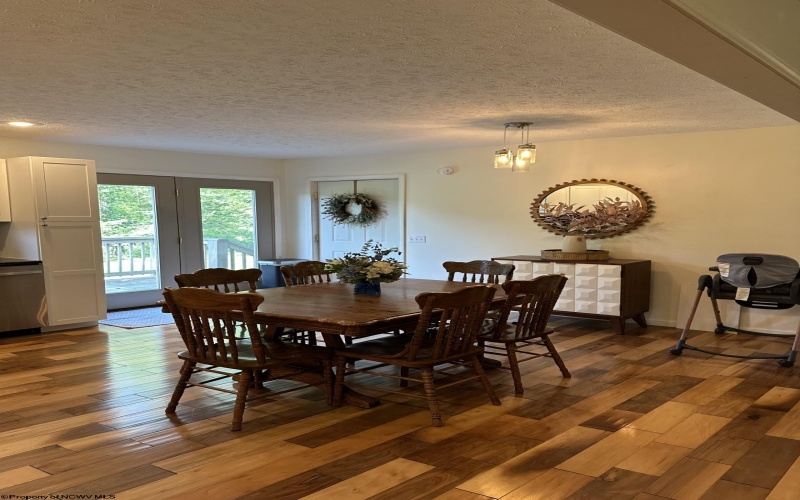 308 Files Creek Road, Beverly, West Virginia 26253-4698, 3 Bedrooms Bedrooms, 8 Rooms Rooms,2 BathroomsBathrooms,Single Family Detached,For Sale,Files Creek,10159917