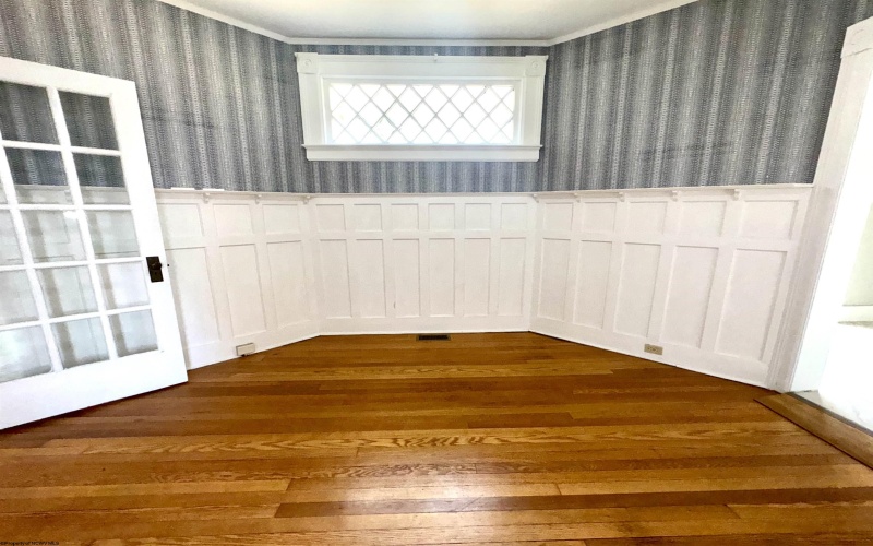 244 Grand Street, Morgantown, West Virginia 26501, 4 Bedrooms Bedrooms, 10 Rooms Rooms,2 BathroomsBathrooms,Single Family Detached,For Sale,Grand,10159916