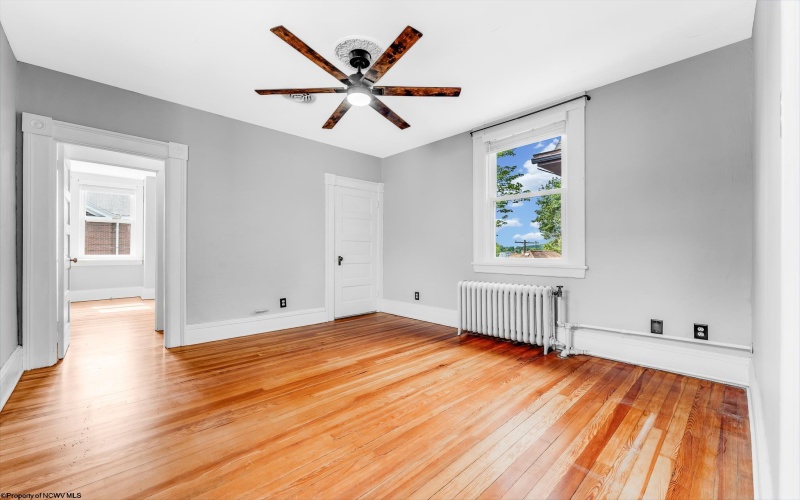 244 Grand Street, Morgantown, West Virginia 26501, 4 Bedrooms Bedrooms, 10 Rooms Rooms,2 BathroomsBathrooms,Single Family Detached,For Sale,Grand,10159916