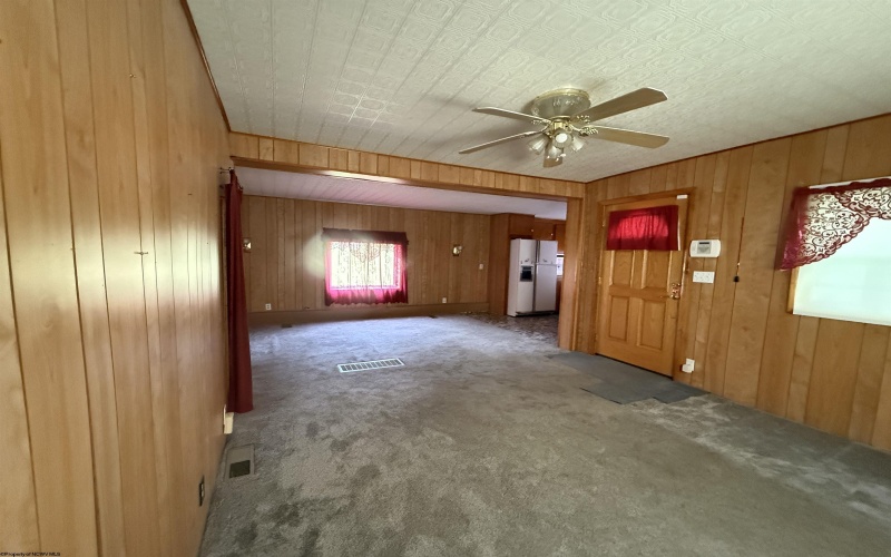 396 Riverview Avenue, Monongah, West Virginia 26554, 3 Bedrooms Bedrooms, 8 Rooms Rooms,1 BathroomBathrooms,Single Family Detached,For Sale,Riverview,10159915