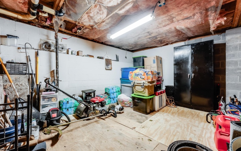 62 Fifth Street, Westover, West Virginia 26501, 3 Bedrooms Bedrooms, 7 Rooms Rooms,1 BathroomBathrooms,Single Family Detached,For Sale,Fifth,10159936