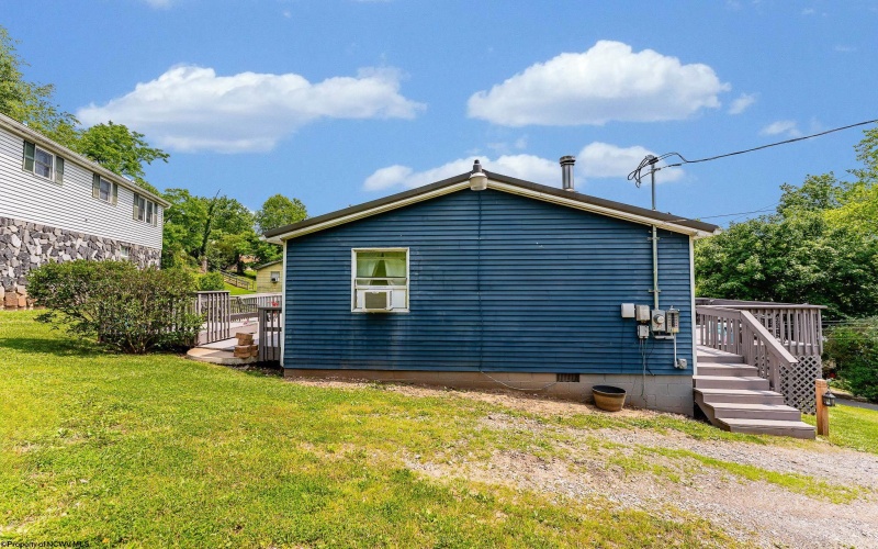 62 Fifth Street, Westover, West Virginia 26501, 3 Bedrooms Bedrooms, 7 Rooms Rooms,1 BathroomBathrooms,Single Family Detached,For Sale,Fifth,10159936
