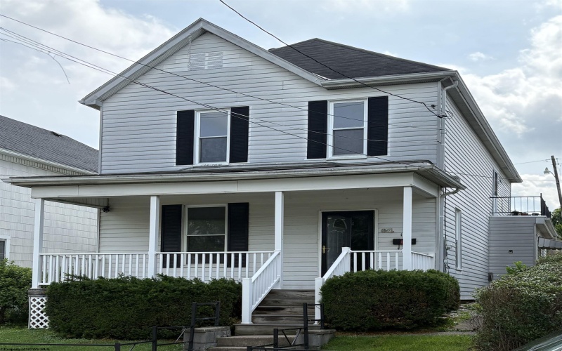 109 Brown Street, Clarksburg, West Virginia 26301, 3 Bedrooms Bedrooms, 6 Rooms Rooms,1 BathroomBathrooms,Single Family Detached,For Sale,Brown,10159931
