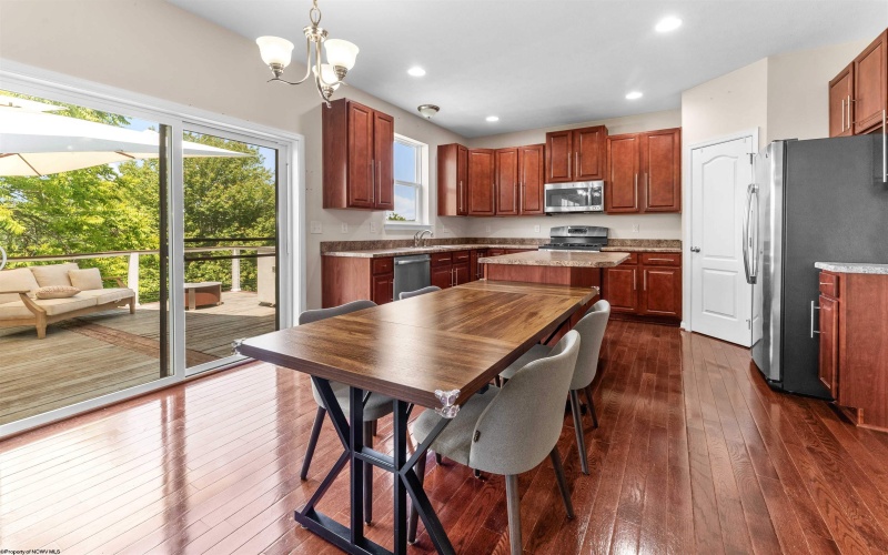 8 Summers Ridge Road, Morgantown, West Virginia 26508, 4 Bedrooms Bedrooms, 11 Rooms Rooms,3 BathroomsBathrooms,Single Family Detached,For Sale,Summers Ridge,10159925