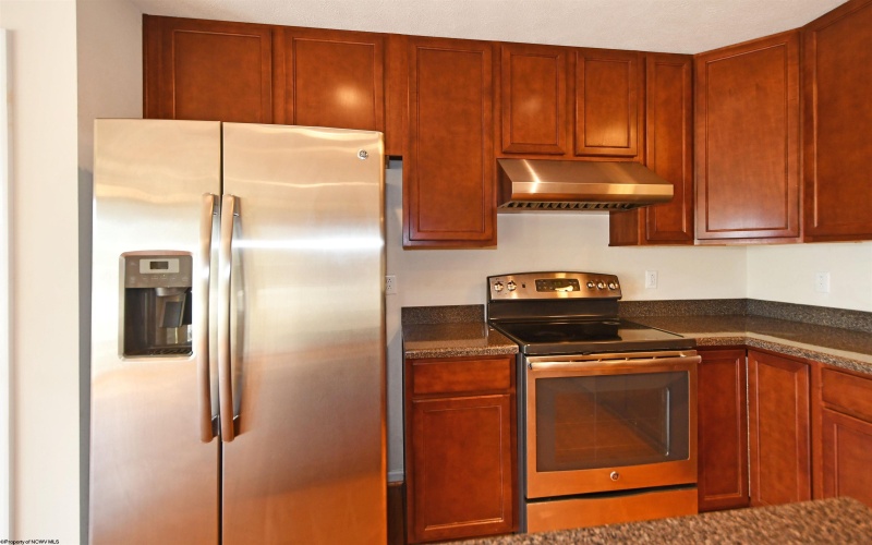 339 Falcon Run, Morgantown, West Virginia 26508, 3 Bedrooms Bedrooms, 8 Rooms Rooms,2 BathroomsBathrooms,Single Family Attached,For Sale,Falcon,10159941