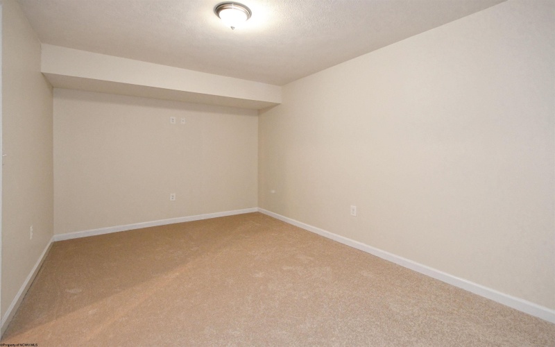 339 Falcon Run, Morgantown, West Virginia 26508, 3 Bedrooms Bedrooms, 8 Rooms Rooms,2 BathroomsBathrooms,Single Family Attached,For Sale,Falcon,10159941