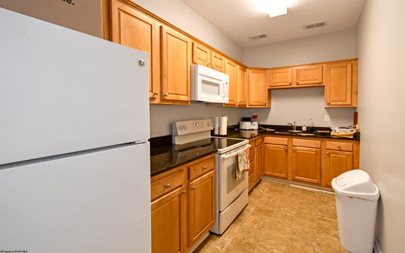 339 Falcon Run, Morgantown, West Virginia 26508, 3 Bedrooms Bedrooms, 8 Rooms Rooms,2 BathroomsBathrooms,Single Family Attached,For Sale,Falcon,10159941