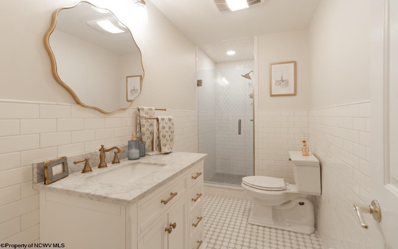 125 Carriage Lane, Bridgeport, West Virginia 26330-9999, 4 Bedrooms Bedrooms, 12 Rooms Rooms,6 BathroomsBathrooms,Single Family Detached,For Sale,Carriage,10159949