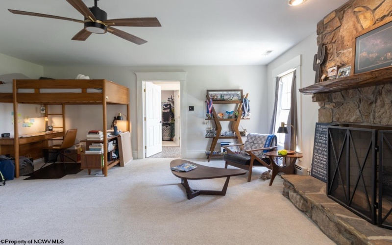 125 Carriage Lane, Bridgeport, West Virginia 26330-9999, 4 Bedrooms Bedrooms, 12 Rooms Rooms,6 BathroomsBathrooms,Single Family Detached,For Sale,Carriage,10159949