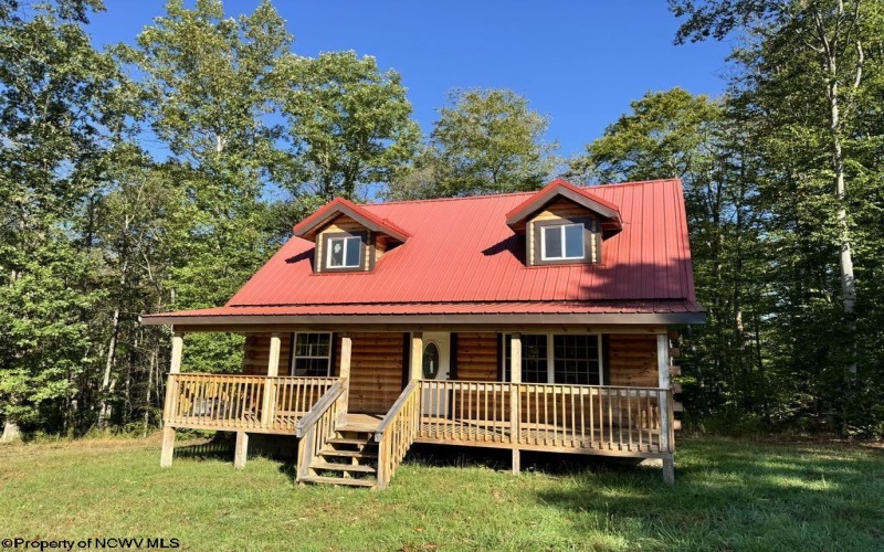 360 Seemont Drive, Kingwood, West Virginia 26537, 4 Bedrooms Bedrooms, 6 Rooms Rooms,2 BathroomsBathrooms,Single Family Detached,For Sale,Seemont,10153993