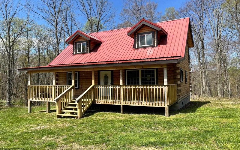 360 Seemont Drive, Kingwood, West Virginia 26537, 4 Bedrooms Bedrooms, 6 Rooms Rooms,2 BathroomsBathrooms,Single Family Detached,For Sale,Seemont,10153993