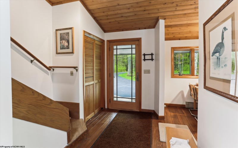 809 Lakeview Road, Davis, West Virginia 26260, 3 Bedrooms Bedrooms, 7 Rooms Rooms,2 BathroomsBathrooms,Single Family Detached,For Sale,Lakeview,10159944