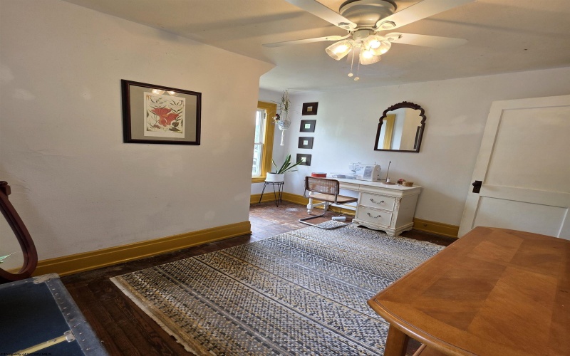 147 6th Street, Weston, West Virginia 26452, 3 Bedrooms Bedrooms, 6 Rooms Rooms,1 BathroomBathrooms,Single Family Detached,For Sale,6th,10159943