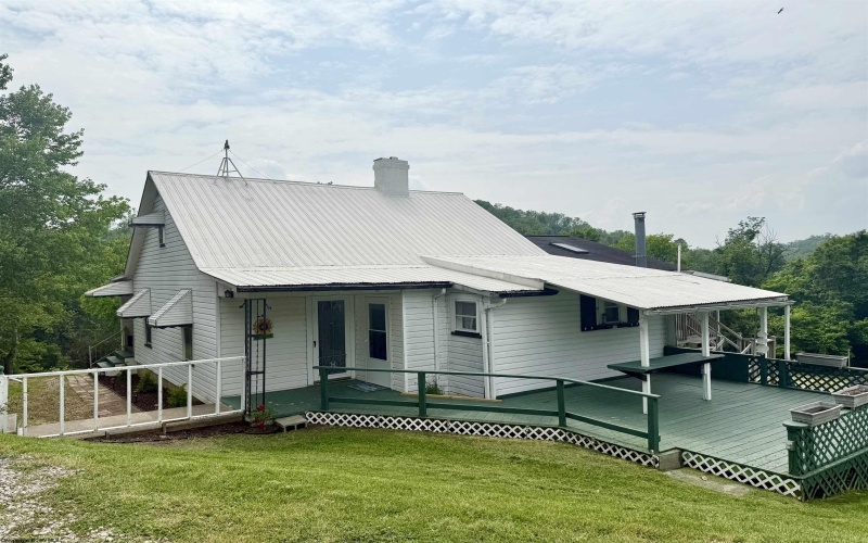 223 Vinegar Hill Road, Fairmont, West Virginia 26554, 2 Bedrooms Bedrooms, 8 Rooms Rooms,1 BathroomBathrooms,Single Family Detached,For Sale,Vinegar Hill,10159947