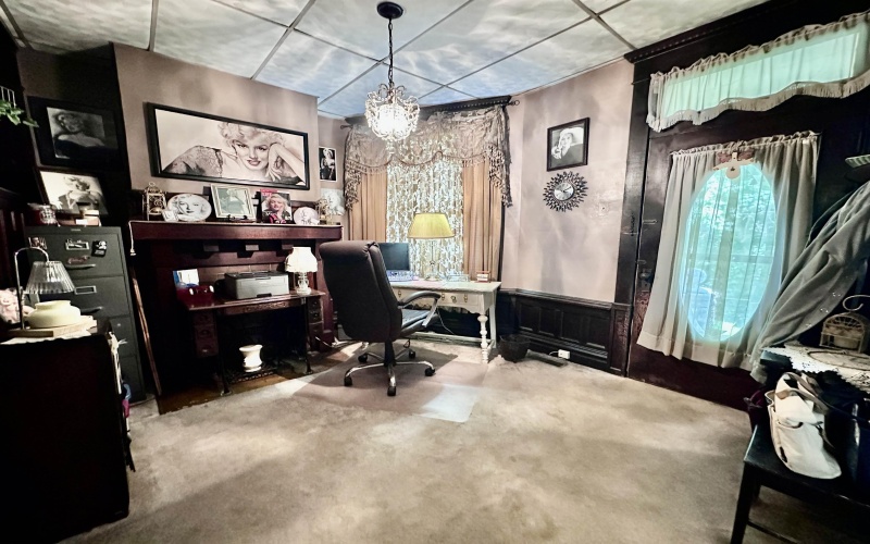 418 Hood Avenue, Shinnston, West Virginia 26431, 5 Bedrooms Bedrooms, 10 Rooms Rooms,2 BathroomsBathrooms,Single Family Detached,For Sale,Hood,10159956