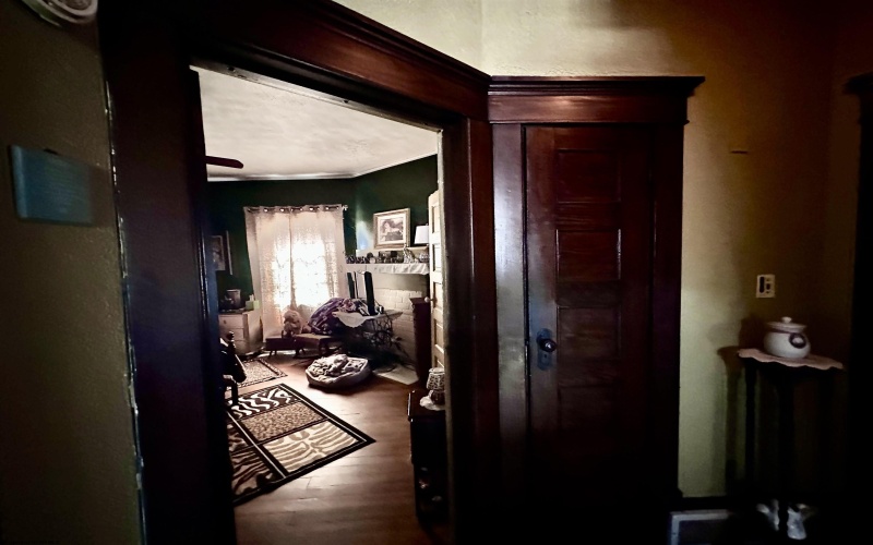 418 Hood Avenue, Shinnston, West Virginia 26431, 5 Bedrooms Bedrooms, 10 Rooms Rooms,2 BathroomsBathrooms,Single Family Detached,For Sale,Hood,10159956