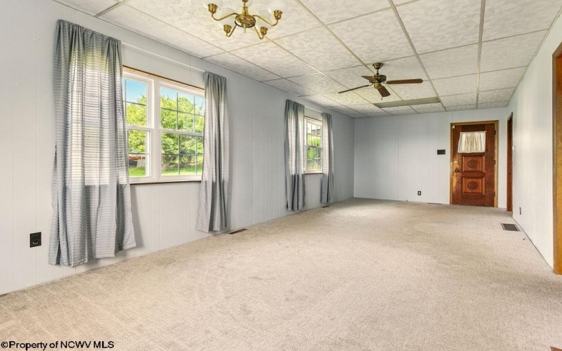 306 Clark Street, Fairmont, West Virginia 26554, 2 Bedrooms Bedrooms, 4 Rooms Rooms,1 BathroomBathrooms,Single Family Detached,For Sale,Clark,10159976