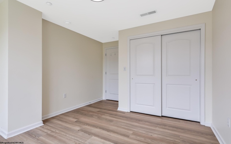 1117 University Avenue, Morgantown, West Virginia 26505, 2 Bedrooms Bedrooms, 5 Rooms Rooms,2 BathroomsBathrooms,Single Family Attached,For Sale,University,10159979