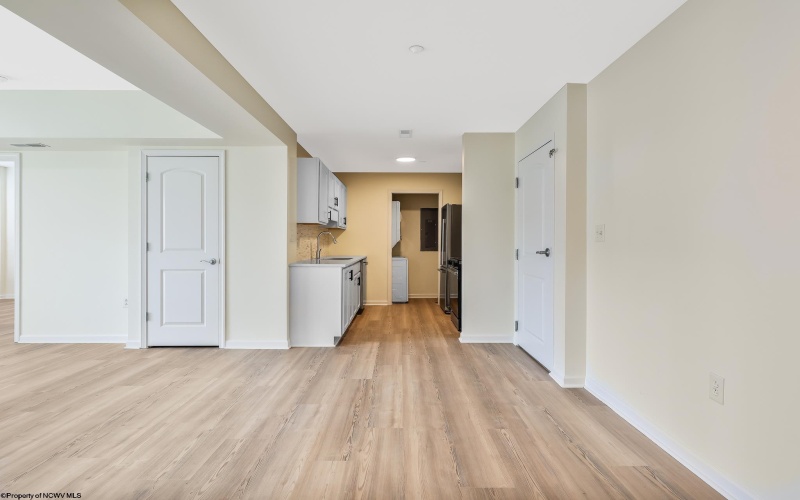 1117 University Avenue, Morgantown, West Virginia 26505, 2 Bedrooms Bedrooms, 5 Rooms Rooms,2 BathroomsBathrooms,Single Family Attached,For Sale,University,10159979