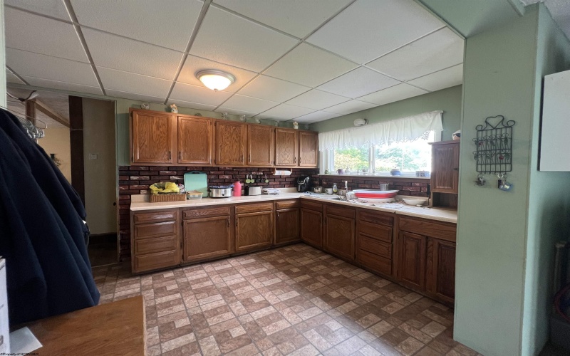 115 Walnut Street, Rowlesburg, West Virginia 26425, 3 Bedrooms Bedrooms, 7 Rooms Rooms,2 BathroomsBathrooms,Single Family Detached,For Sale,Walnut,10159974