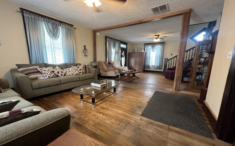 115 Walnut Street, Rowlesburg, West Virginia 26425, 3 Bedrooms Bedrooms, 7 Rooms Rooms,2 BathroomsBathrooms,Single Family Detached,For Sale,Walnut,10159974