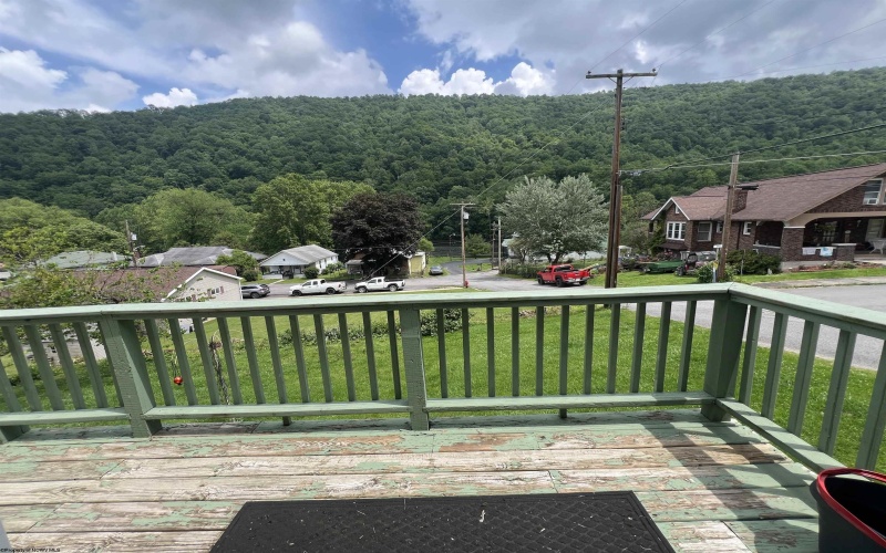 115 Walnut Street, Rowlesburg, West Virginia 26425, 3 Bedrooms Bedrooms, 7 Rooms Rooms,2 BathroomsBathrooms,Single Family Detached,For Sale,Walnut,10159974