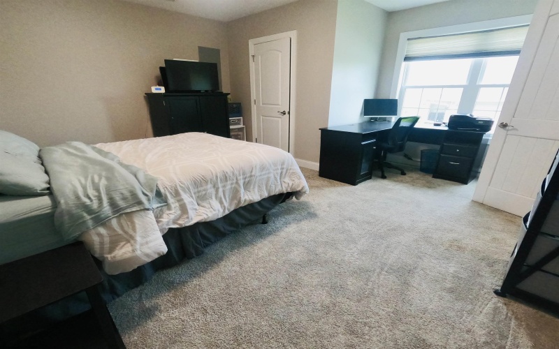 135 Canto Drive, Morgantown, West Virginia 26508, 4 Bedrooms Bedrooms, 6 Rooms Rooms,2 BathroomsBathrooms,Single Family Detached,For Sale,Canto,10159961