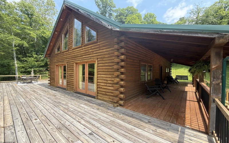 267 KENDALL Drive, Grafton, West Virginia 26354, 3 Bedrooms Bedrooms, 10 Rooms Rooms,2 BathroomsBathrooms,Single Family Detached,For Sale,KENDALL,10159959