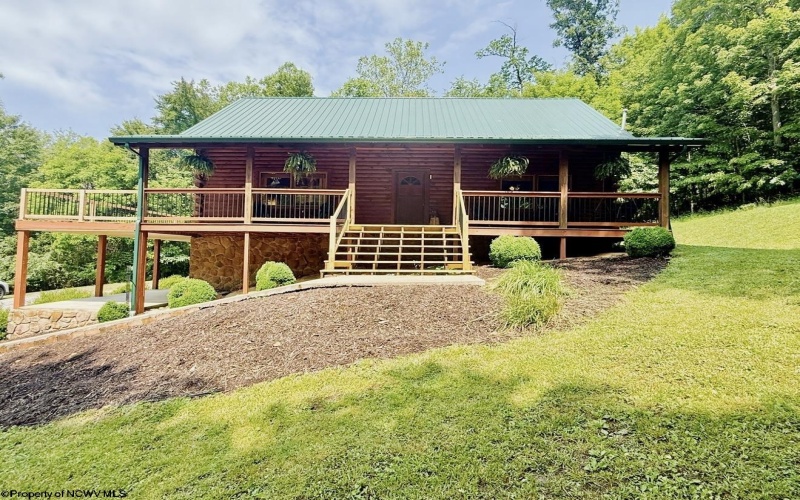 267 KENDALL Drive, Grafton, West Virginia 26354, 3 Bedrooms Bedrooms, 10 Rooms Rooms,2 BathroomsBathrooms,Single Family Detached,For Sale,KENDALL,10159959