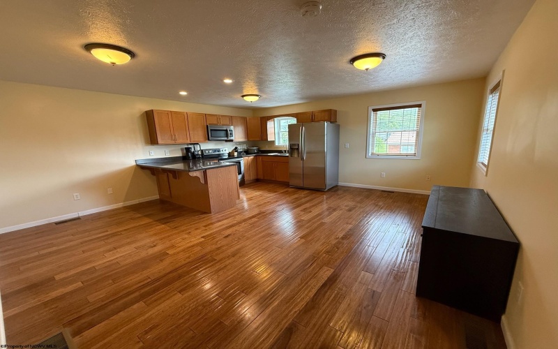 111 3rd Street, Shinnston, West Virginia 26431, 5 Bedrooms Bedrooms, 11 Rooms Rooms,3 BathroomsBathrooms,Single Family Detached,For Sale,3rd,10159960